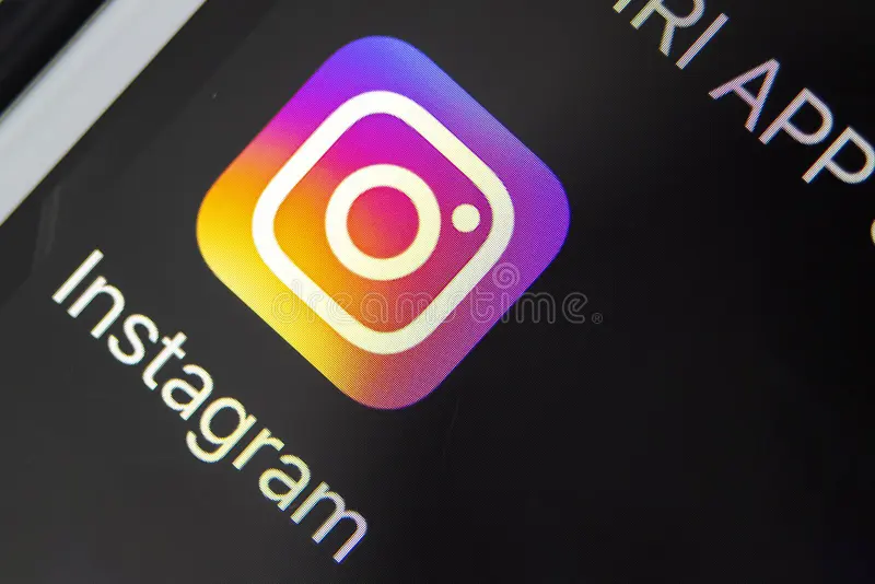 Instagram status updates won't refresh